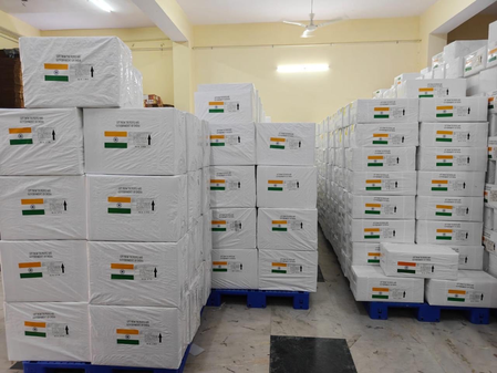 India dispatches 10 tonnes of Antiretroviral medicines to Botswana for HIV-AIDS treatment India dispatches 10 tonnes of Antiretroviral medicines to Botswana for HIV-AIDS treatment