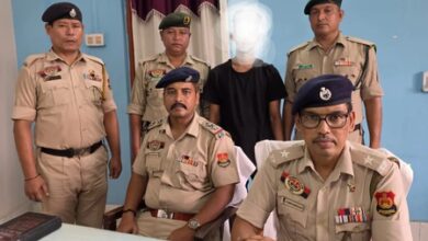 Tripura: Thief cuts own hand to evade arrest, held from hospital bed