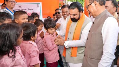 Samrat Choudhary, Shivraj Chouhan inspect flood relief camp in Bihar’s Munger