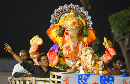 Police conduct Flag March in Hyderabad ahead of Ganesh immersion procession