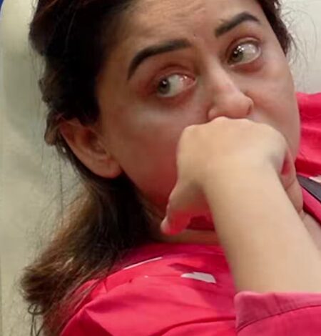 Mahhi Vij says ‘Bhojpuri people must be spitting on her’ amid massive showdown with Aamrapali Dubey over food