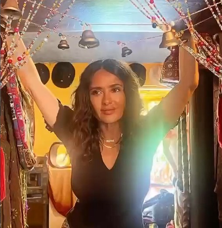 Salma Hayek: Wouldn’t change being Mexican for anything in the world Salma Hayek: Wouldn’t change being Mexican for anything in the world