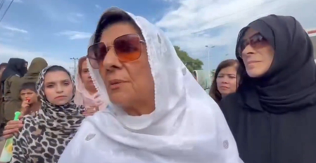 Former Pakistan PM Imran Khan’s sisters once again denied meeting with him in prison Former Pakistan PM Imran Khan’s sisters once again denied meeting with him in prison