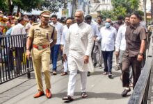 Let BJP leaders sing full Vande Mataram without teleprompter: Karnataka HM Kharge