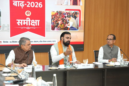 CM Samrat Choudhary, Shivraj Singh Chouhan review Bihar flood relief and damage assessment in Patna