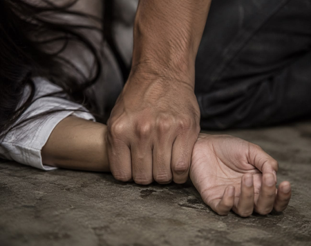 Bengaluru horror: Kolkata nurse attacked with acid, machete by estranged husband in full public view; critical Bengaluru horror: Kolkata nurse attacked with acid, machete by estranged husband in full public view; critical