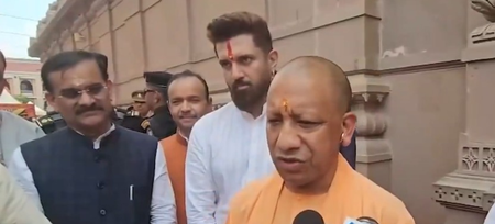 CM Yogi, Rajnath Singh perform special puja at Kashi Vishwanath on PM Modi’s birthday CM Yogi, Rajnath Singh perform special puja at Kashi Vishwanath on PM Modi’s birthday