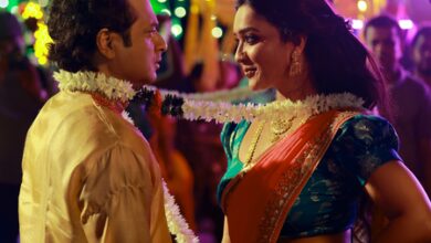 Nandita Roy, Shiboprosad Mukherjee say ‘Moydamukho Hit’ has ‘earthy, desi flavour and an infectious rhythm’ Nandita Roy, Shiboprosad Mukherjee say ‘Moydamukho Hit’ has ‘earthy, desi flavour and an infectious rhythm’