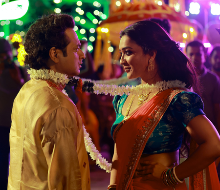 Nandita Roy, Shiboprosad Mukherjee say ‘Moydamukho Hit’ has ‘earthy, desi flavour and an infectious rhythm’