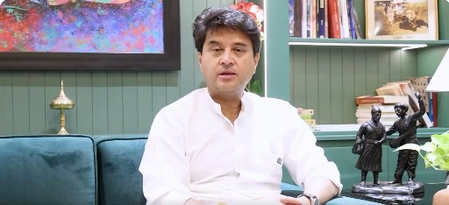 Jyotiraditya Scindia inaugurates blood donation camp in MP’s Guna on PM Modi’s birthday