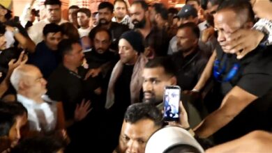 Salman Khan sneaks in a moment to make little boys happy amid being mobbed by fans Salman Khan sneaks in a moment to make little boys happy amid being mobbed by fans