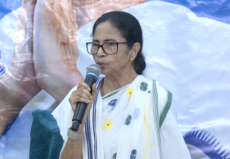 Candidate from Mamata Banerjee-led faction withdraws nomination in Nandigram Candidate from Mamata Banerjee-led faction withdraws nomination in Nandigram