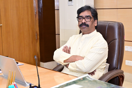 Setback for Hemant Soren as Jharkhand HC upholds rejection of discharge petition in PMLA case Setback for Hemant Soren as Jharkhand HC upholds rejection of discharge petition in PMLA case