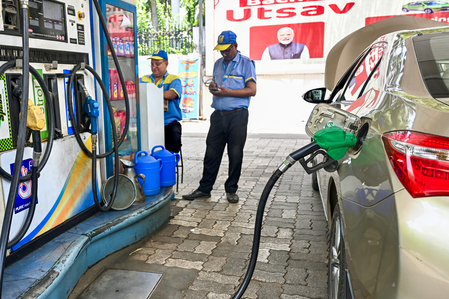 MP petrol dealers demand rollback of UPI tax MP petrol dealers demand rollback of UPI tax