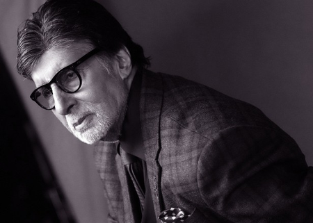 Amitabh Bachchan shares life lesson: Small efforts can open doors