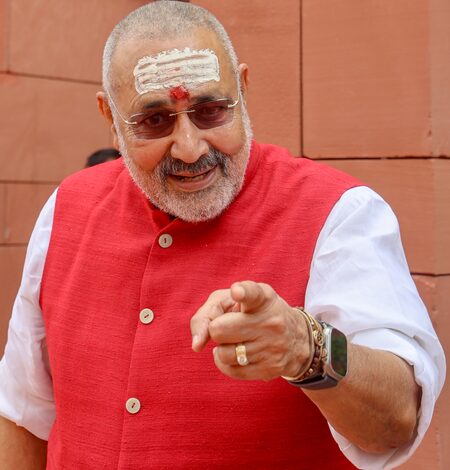 ‘How many versions of Congress have there been?’ Giriraj Singh hits out at LoP Gandhi over Trinamool symbol row