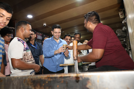 Raghav Chadha enjoys tea, discusses Punjab politics with locals at Amritsar’s Giani Tea Stall Raghav Chadha enjoys tea, discusses Punjab politics with locals at Amritsar’s Giani Tea Stall