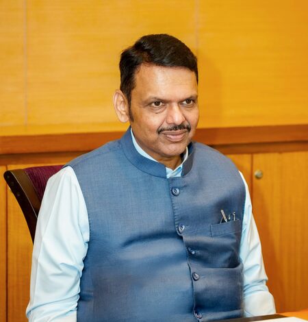Drought like situation: Govt to provide all possible assistance to farmers, says Maha CM Drought like situation: Govt to provide all possible assistance to farmers, says Maha CM