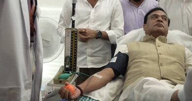 Assam BJP workers donate blood to pay homage to Zubeen Garg Assam BJP workers donate blood to pay homage to Zubeen Garg