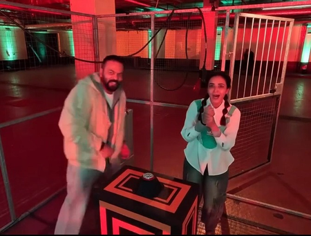 Jasmine Bhasin calls Rohit Shetty ‘Pookiest’ after he performs high-voltage stunt to encourage her Jasmine Bhasin calls Rohit Shetty ‘Pookiest’ after he performs high-voltage stunt to encourage her