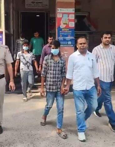 Labourer, two college students arrested in Delhi cyber fraud case Labourer, two college students arrested in Delhi cyber fraud case