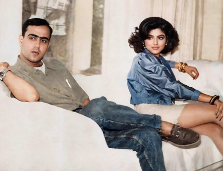 Sonam Khan relives her ‘Tridev’ days with a throwback picture with director Rajiv Rai Sonam Khan relives her ‘Tridev’ days with a throwback picture with director Rajiv Rai
