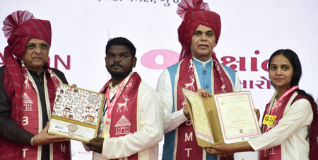 Gujarat: 667 students receive degrees as Birsa Munda Tribal University holds first convocation