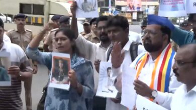 IIT-Bombay protesters demanding Director’s resignation, professor’s arrest detained IIT-Bombay protesters demanding Director’s resignation, professor’s arrest detained