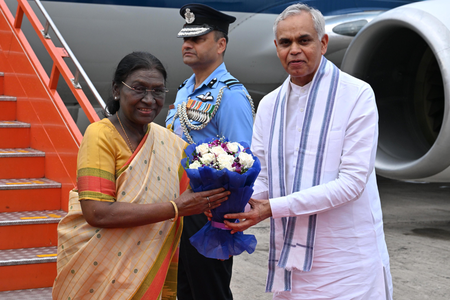 Prez Murmu arrives in Gujarat for three-day visit, heads to Kevadia