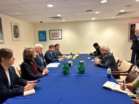 EAM Jaishankar meets with Ukraine’s Foreign Minister days after PM Modi-Putin meet (Lead) EAM Jaishankar meets with Ukraine’s Foreign Minister days after PM Modi-Putin meet (Lead)