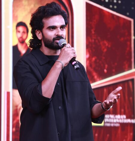 Ashok Selvan turns emotional at ‘Anbil Avan’ event; discloses he pledged his parents’ home to meet financial needs of film