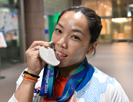 ‘She deserves it’: Sahdev Yadav backs Mirabai Chanu for Arjuna Award after Asian Games silver ‘She deserves it’: Sahdev Yadav backs Mirabai Chanu for Arjuna Award after Asian Games silver