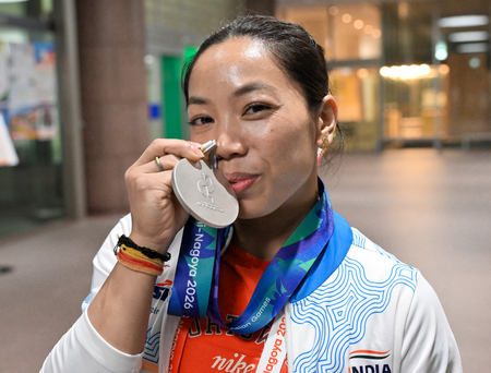 Asian Games: Mirabai Chanu seeks Arjuna Award after winning historic silver (Ld) Asian Games: Mirabai Chanu seeks Arjuna Award after winning historic silver (Ld)