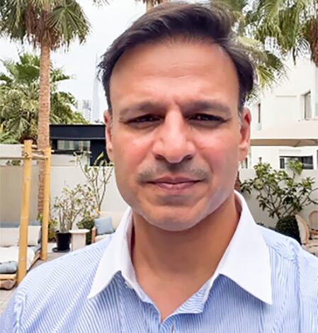 Vivek Oberoi reacts to Salman Khan’s stand against social media trolls Vivek Oberoi reacts to Salman Khan’s stand against social media trolls