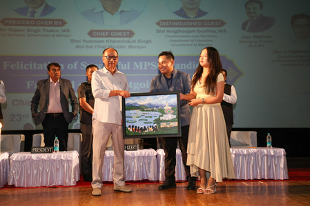 Manipur CM urges officials to work with dedication towards Viksit Bharat 2047 vision Manipur CM urges officials to work with dedication towards Viksit Bharat 2047 vision