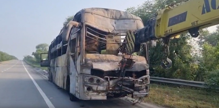 President Murmu, Vice President Radhakrishnan condole deaths in Greater Noida bus fire President Murmu, Vice President Radhakrishnan condole deaths in Greater Noida bus fire