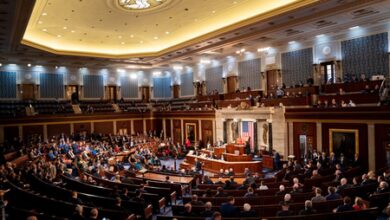 US Bill to bar China-linked cars gains support