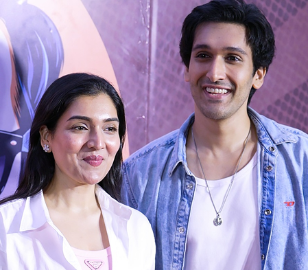 Post Govinda, Rani’s controversial Lalbaugcha Raja darshan, his kids Yashvrdhn, Tina seek Ganpati blessings Post Govinda, Rani’s controversial Lalbaugcha Raja darshan, his kids Yashvrdhn, Tina seek Ganpati blessings