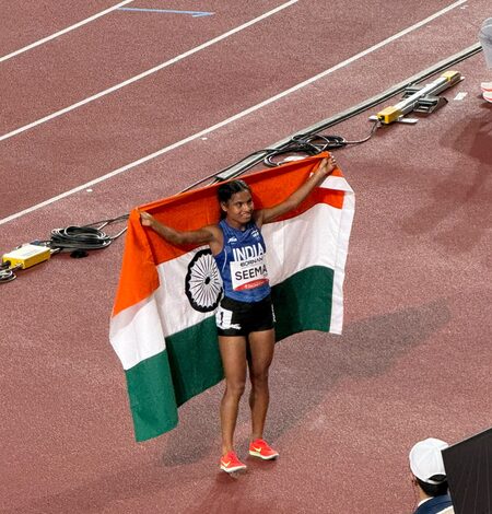 Asian Games: Seema Kumari claims bronze in women’s 10,000m, ends India’s 16-year wait Asian Games: Seema Kumari claims bronze in women’s 10,000m, ends India’s 16-year wait