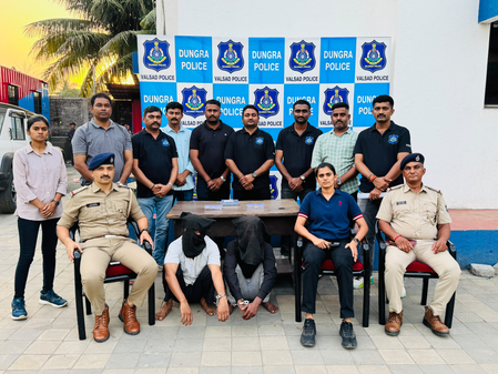 Two UP men held for robbing, injuring older woman in Gujarat Two UP men held for robbing, injuring older woman in Gujarat
