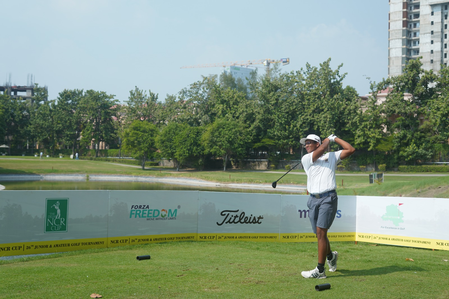 NCR Cup Golf: Gadre holds 36-hole lead, Gauri surges ahead on Day 2 NCR Cup Golf: Gadre holds 36-hole lead, Gauri surges ahead on Day 2