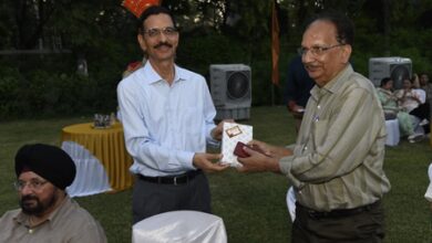 Gujarat Police honours over 30 retired senior officers at ‘Salute Our Mentors’ programme