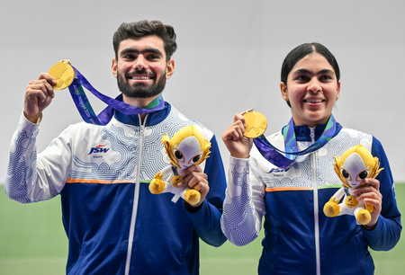 Asian Games: PM Modi congratulates Suruchi, Kamaljeet for 10m Air Pistol Mixed Team gold Asian Games: PM Modi congratulates Suruchi, Kamaljeet for 10m Air Pistol Mixed Team gold