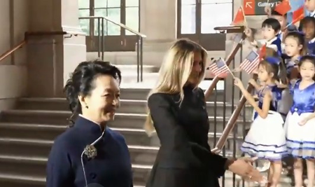 Melania Trump, Peng Liyuan visit Asian art museum Melania Trump, Peng Liyuan visit Asian art museum