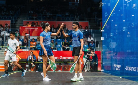 Asian Games: Joshana-Velavan enter squash mixed doubles SF, assure medal Asian Games: Joshana-Velavan enter squash mixed doubles SF, assure medal