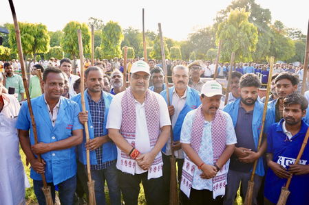 Nitin Nabin, Bhajanlal Sharma participate in cleanliness drive in Jaipur Nitin Nabin, Bhajanlal Sharma participate in cleanliness drive in Jaipur