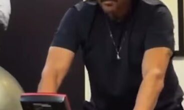 Anil Kapoor gives a glimpse of his ‘favourite cardio friend’ Anil Kapoor gives a glimpse of his ‘favourite cardio friend’