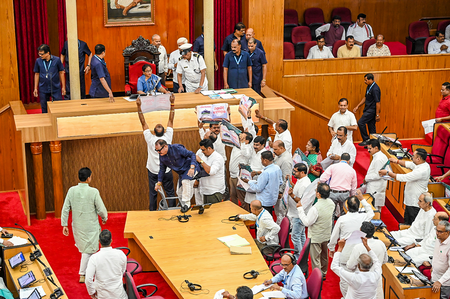 MMDR Amendment row continues to disrupt Odisha Assembly, Oppn demands review MMDR Amendment row continues to disrupt Odisha Assembly, Oppn demands review