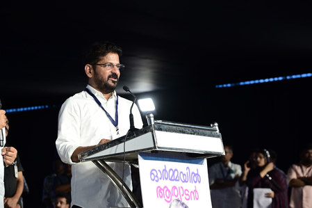Fight for India’s future between two ‘parivars’: Telangana CM Fight for India’s future between two ‘parivars’: Telangana CM