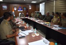J&K: DG Border Roads reviews projects along LoC